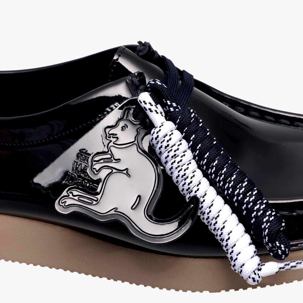 Wallabee 2604 Navy Patent - US 0359