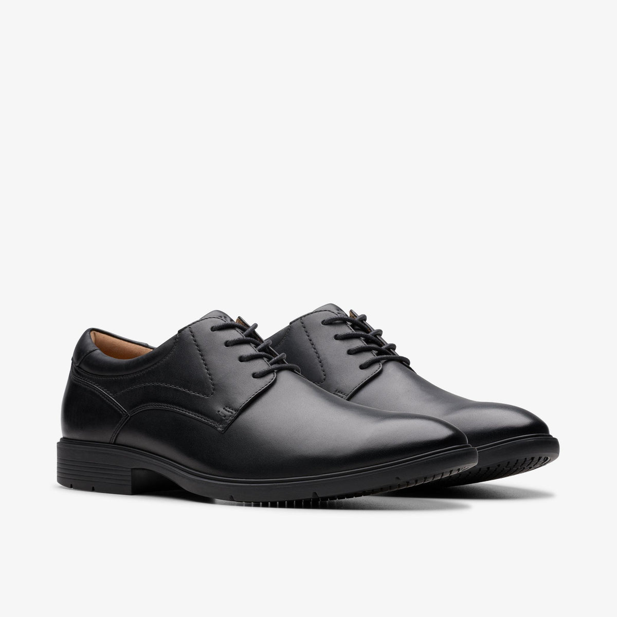 Eldredge Plain Black Leather - US 7716