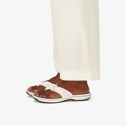Breeze Opal White - US 0006