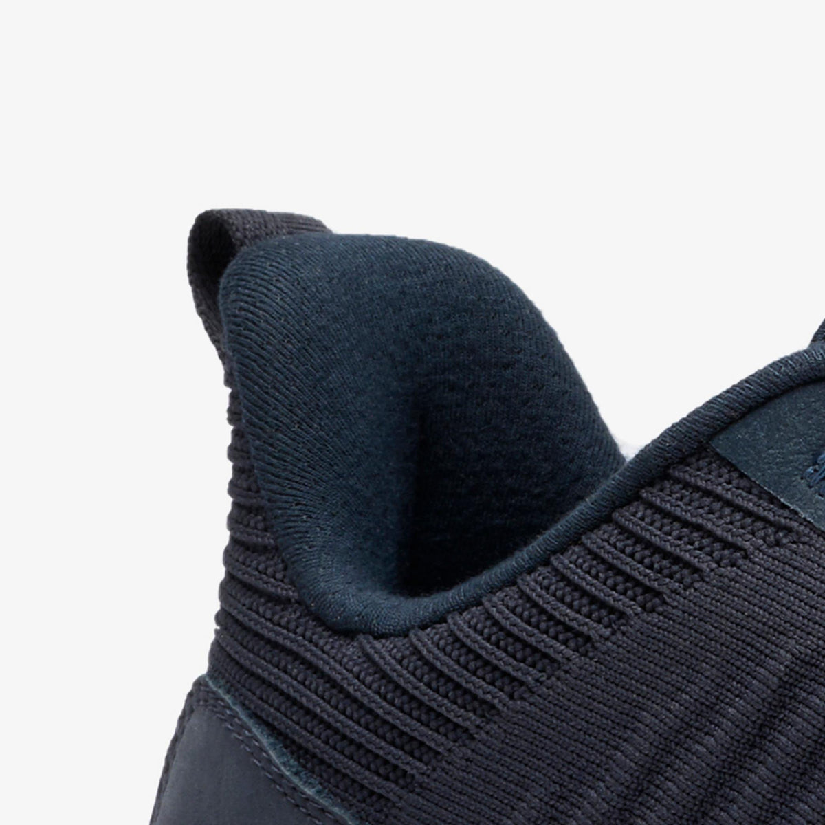 Motion Trek LT Navy Knit - US 8516