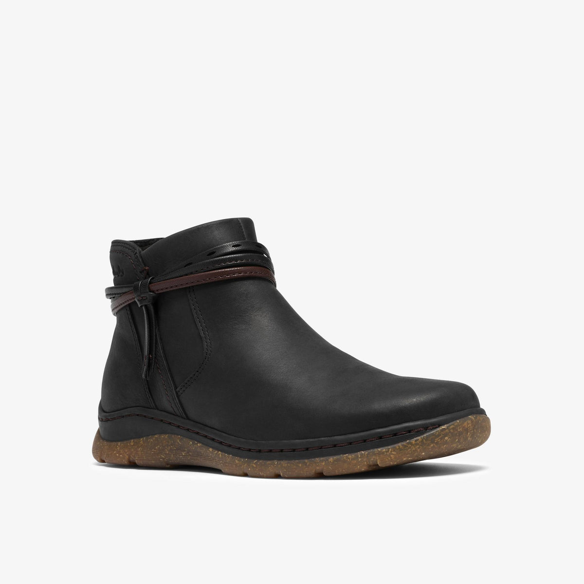 Orlene Roam Black Leather - US 7055