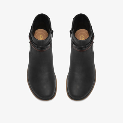 Orlene Roam Black Leather - US 7055