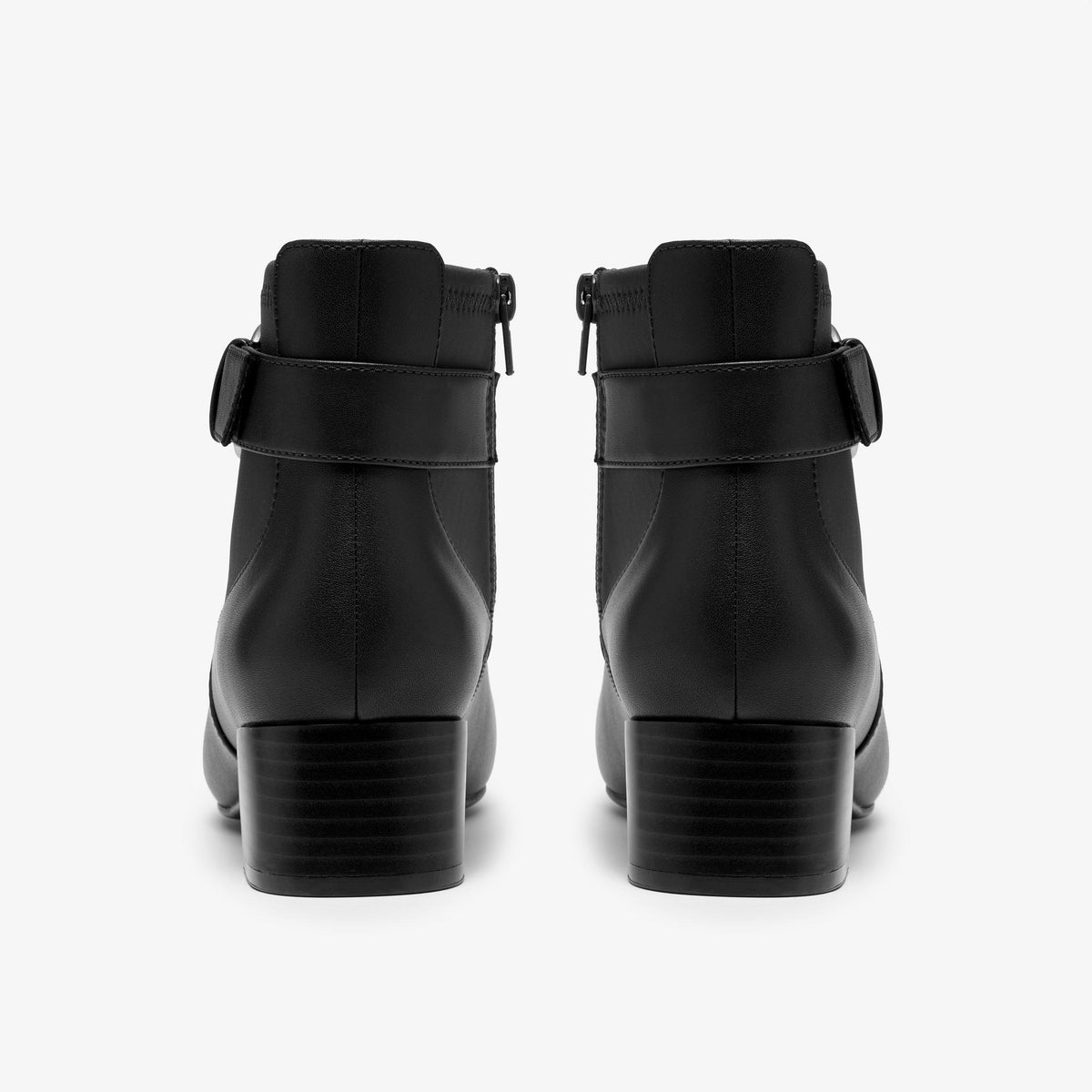 Iridessa Clara Black - US 8488